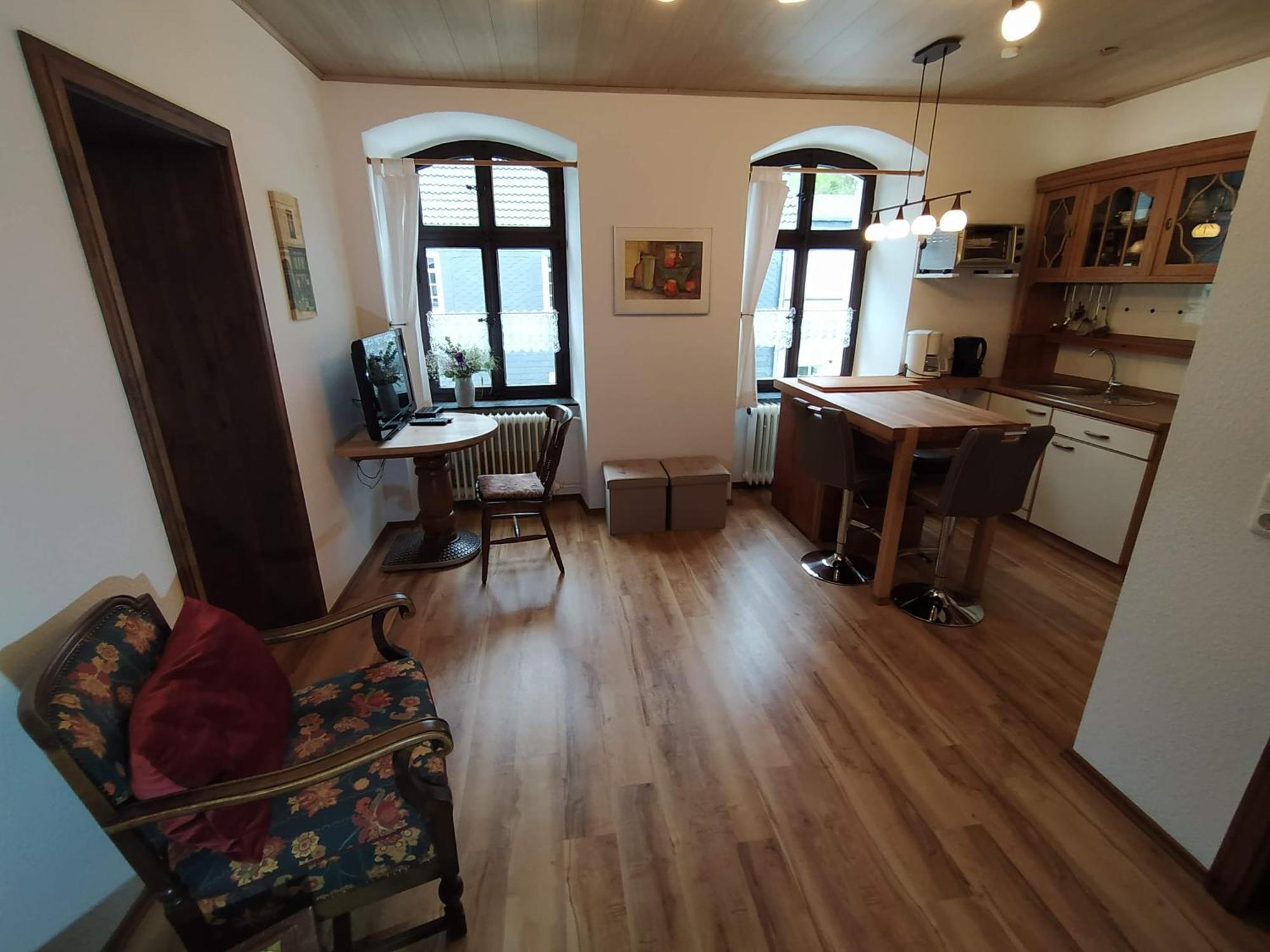 Ferienwohnung Sauerland Burgfenster Lennestadt Buitenkant foto